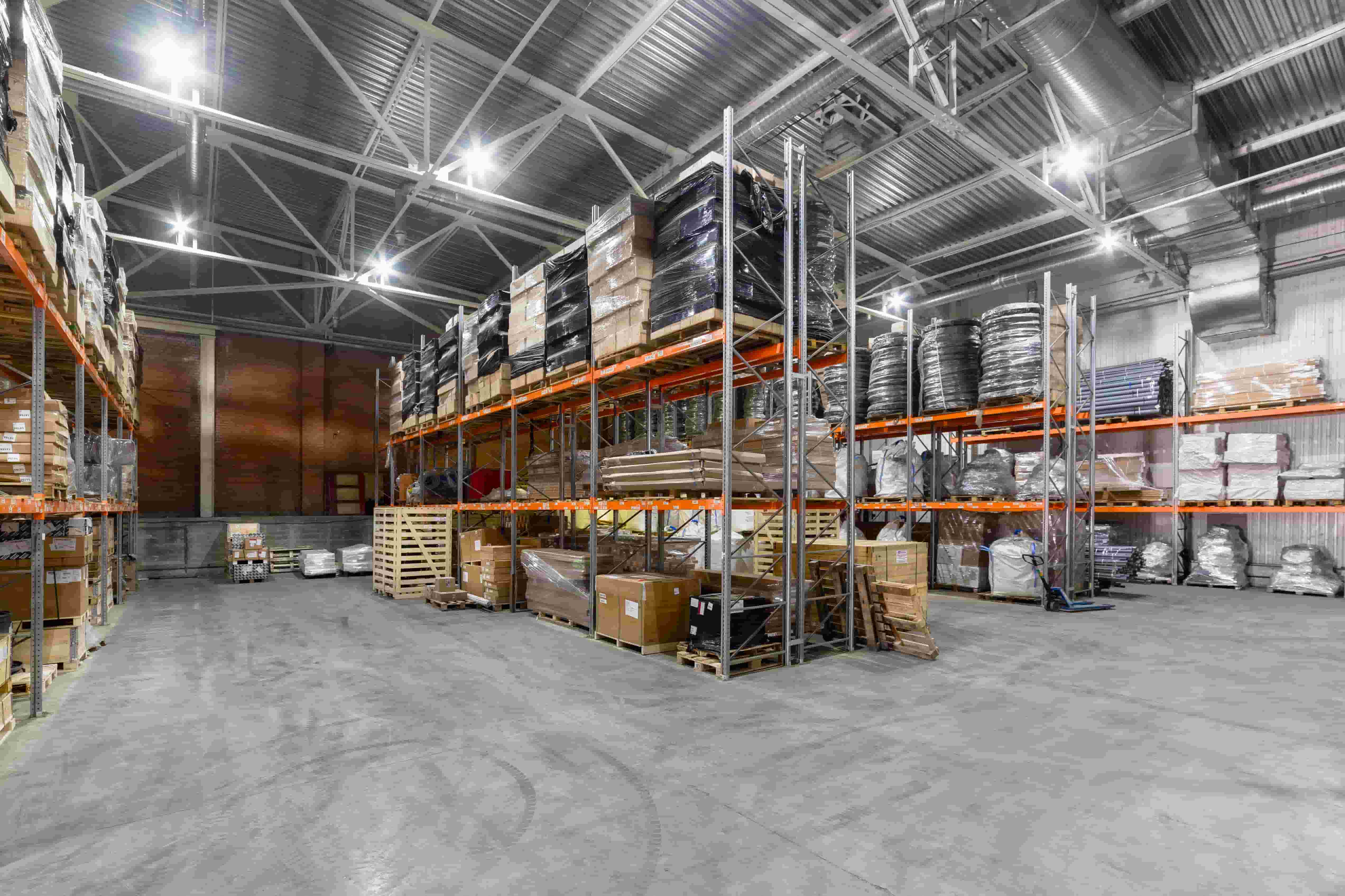 long-shelves-with-variety-boxes-containers.jpg